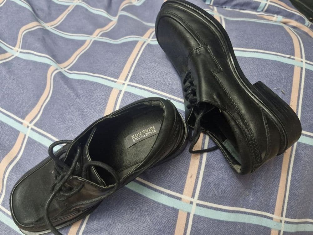 Kenneth cole reaction кожа 32-33 — 6