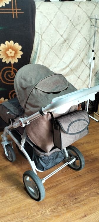Продается детская коляска. ADIL — 5