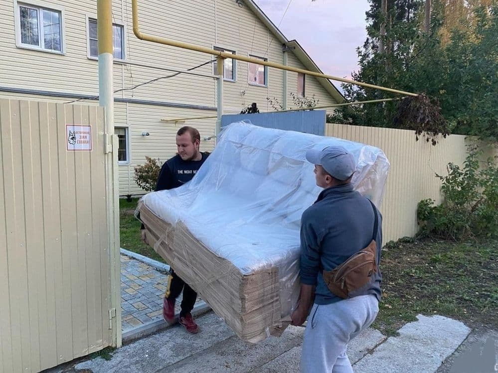 Professional yuk ko'taruvchilar xizmati Qavatga ko'tarish va tushurish — 3