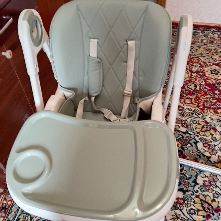 Bolalar ovqat stulchasi — 1