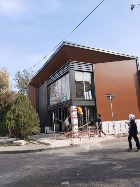 Alikapon alikafon alyukabond fasad — 2
