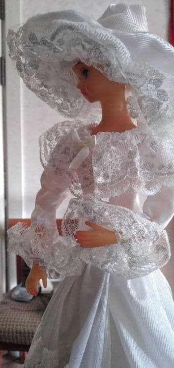 Продается музыкальная кукла — 3