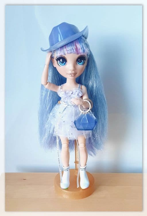 Кукла Rainbow High Рейнбоу Хай Violet Willow — 1