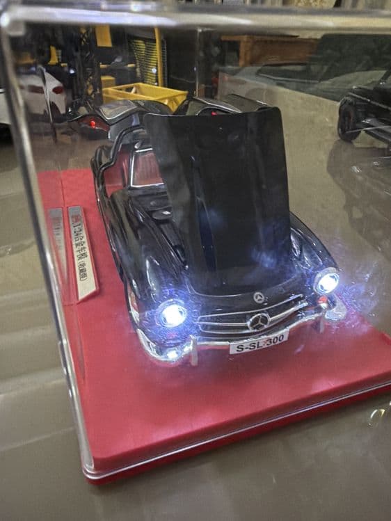 1:24 olchamdagi sifatli model mashina sotiladi — 1