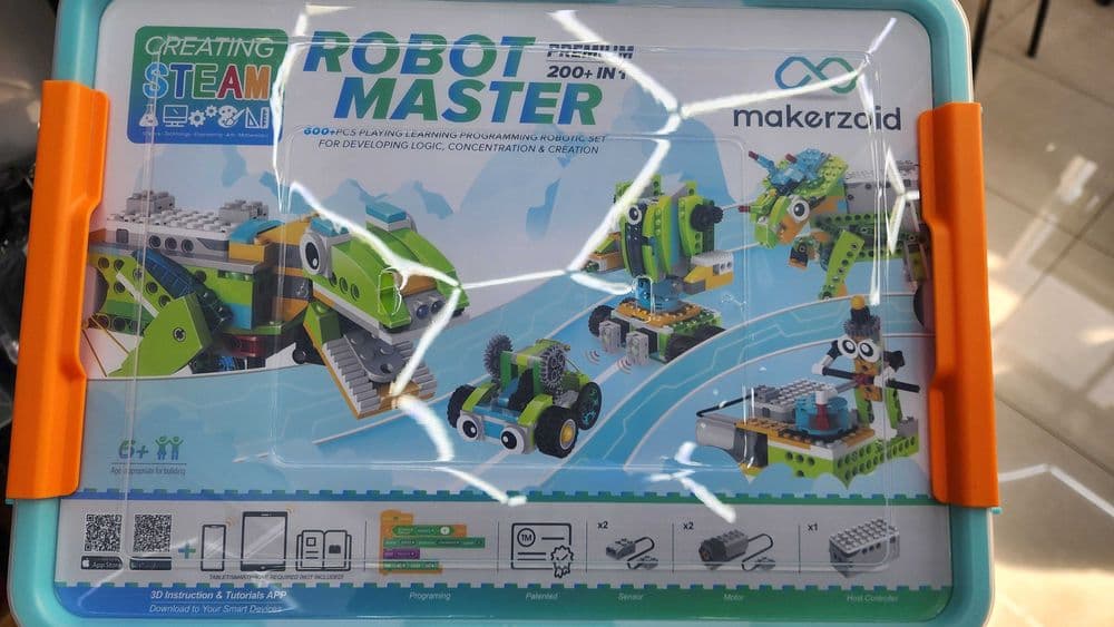 Makerzoid, Robot master — 1