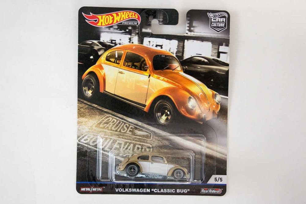 Hot wheels premium Volkswagen Classic Bug — 1