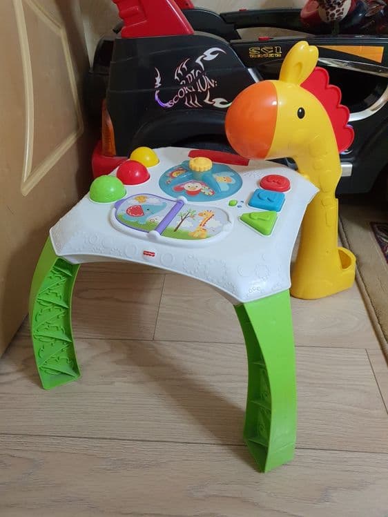Обучающий музыкальный столик fisher price — 1