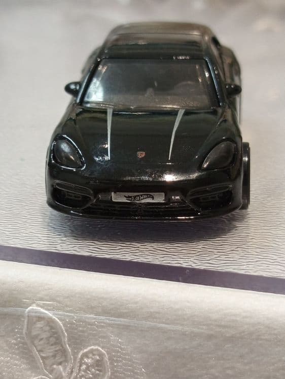 Porsche Panameta Turbo s 250000 kelishamiz sastayaniya zor 2022 chiqan — 2
