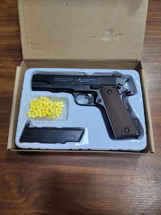Железный пистолет C8 — 2