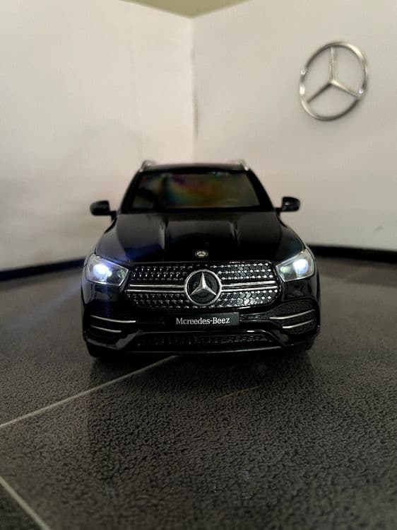 Продается Mercedes benz GLE 350 4matic 1:24 original — 6