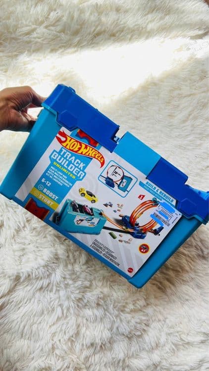 Hot Wheels,McQueen тачки,трассы,мойка,гараж для машин,всё из США — 3