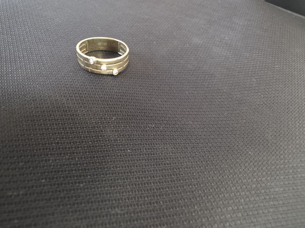 ТИЛЛА такинчоклар сотилади Tilla taqinchoqlar sotiladi — 2
