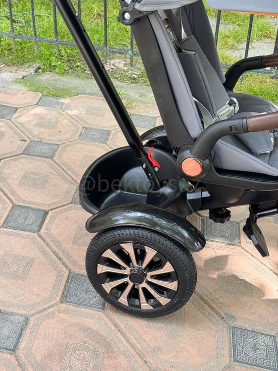 Детский велосипед Lottibaby 6200 Ultra с ручкой родителя от 1-5 лет — 3