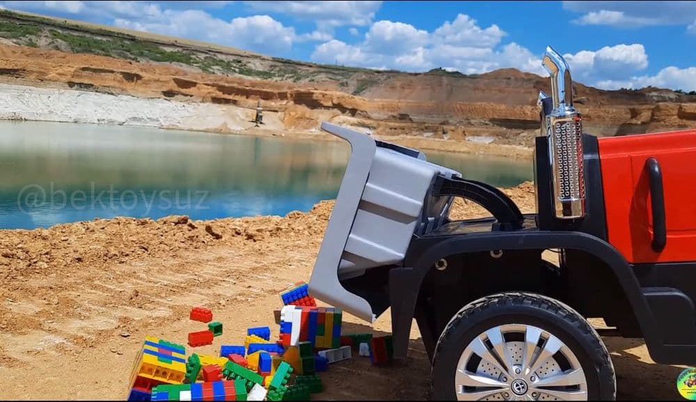 Детский грузовик самосвал 4x4 12V Bluetooth EVA колёса с пультом — 8