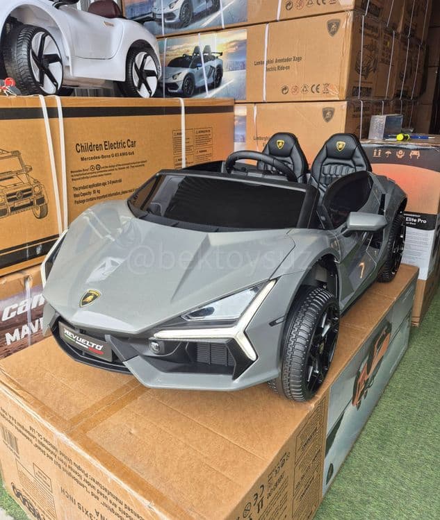 Детская машина Lamborghini Revuelto 24V 2-местная до 14 км/ч до 110 кг — 2