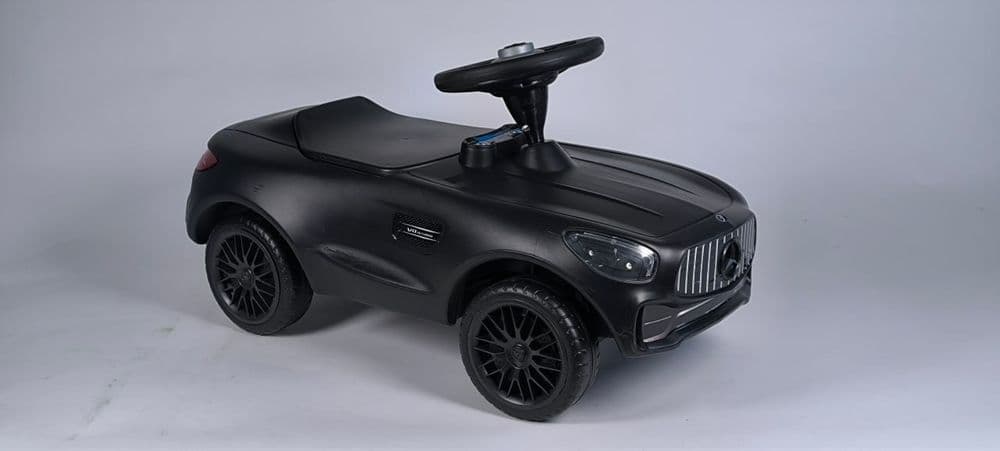Bolalar mashinasi mercedes benz — 1