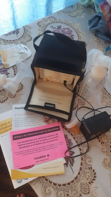 Электрический молокоотсос medela — 2