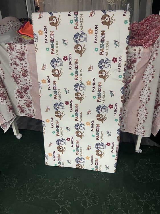 Detskıy matras ortopediyskıy ishlatilnmagan. — 1