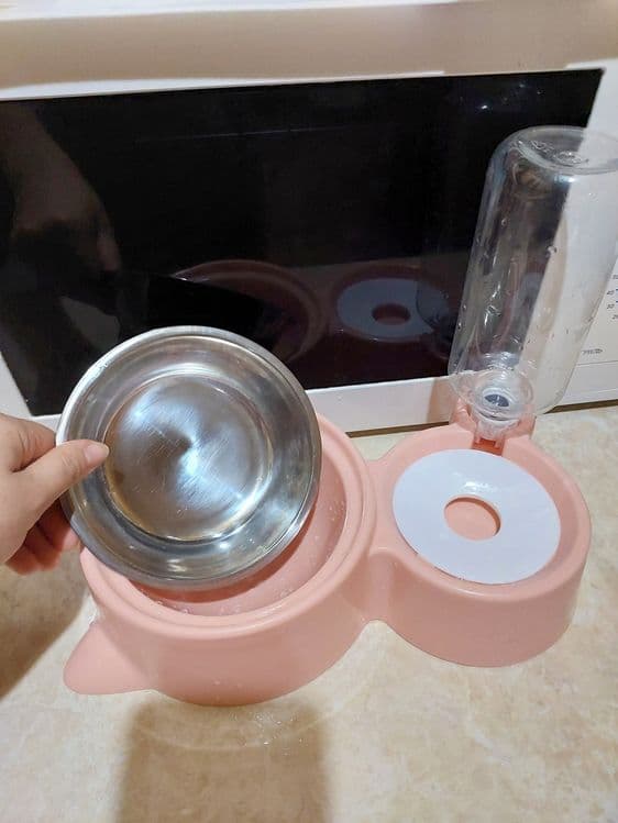 Миска для кошки с автоматической наливайкой воды — 3