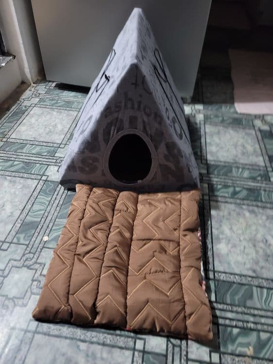 Домик для кошек .из картона — 2