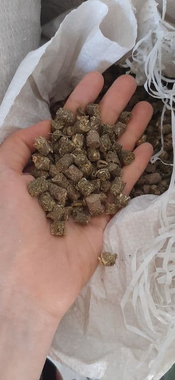 Чорва моллари  куйлар учун туйимли ем озука махсулоти — 3