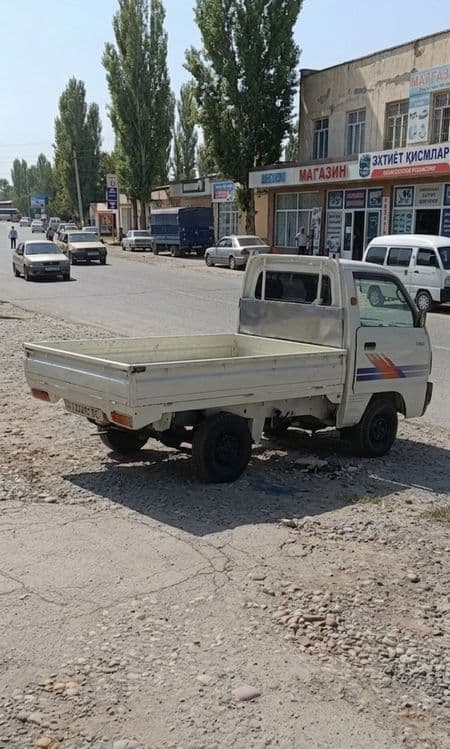 Лабони     самосуал қилиб берилади — 3
