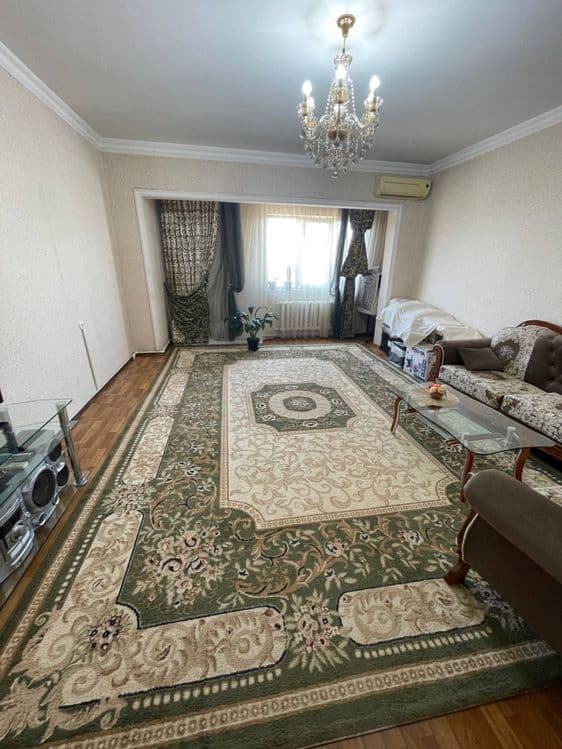 Ковер 4*5 м  б/у хорошем состояние — 1