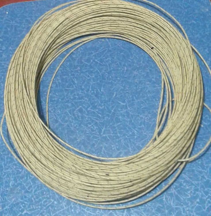 Электрическая вилка, провод и тройник розетки — 6