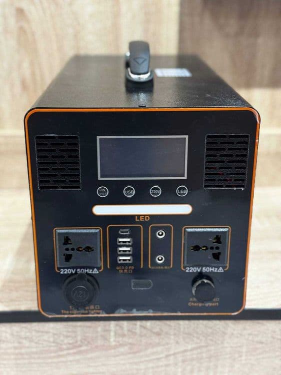 Pover bank 220Vv — 1