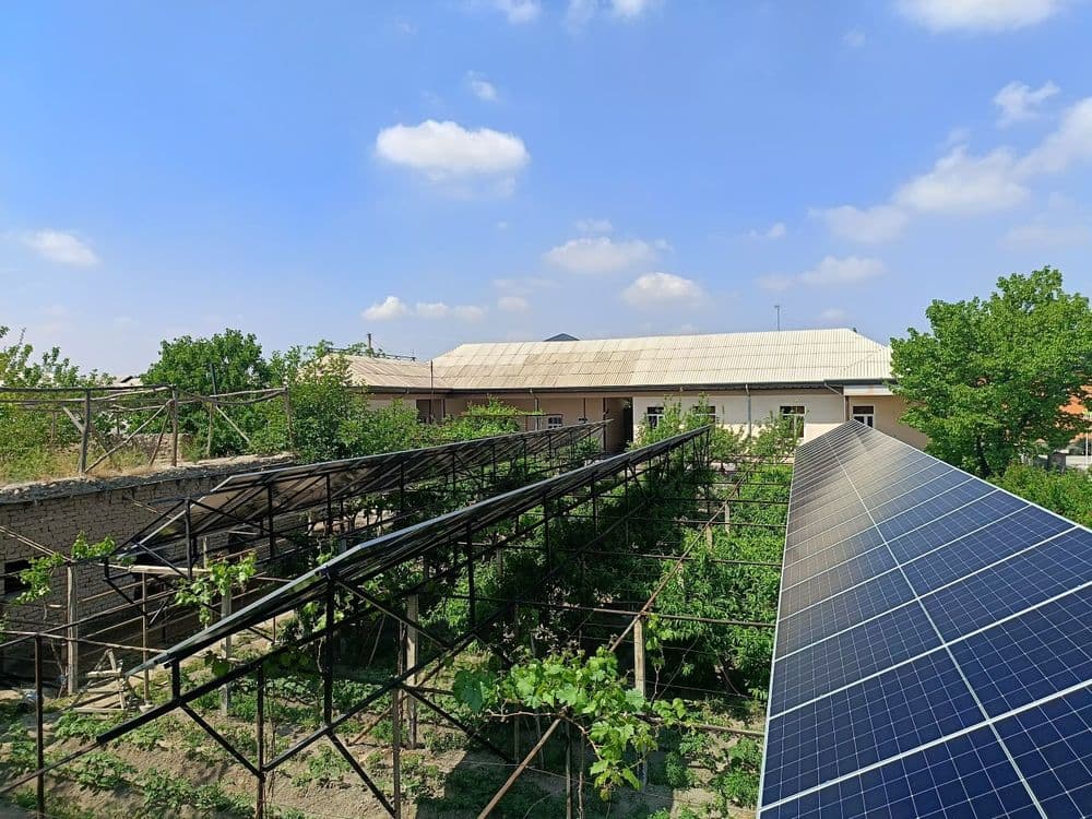 Куёш панел урнатиш хизмати 350000 — 4