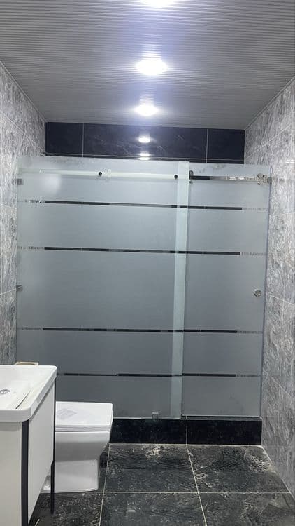 душевая кабина и стекляний перегародки — 5