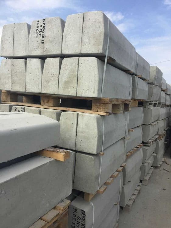 Bordyur 100x22x8 — 2