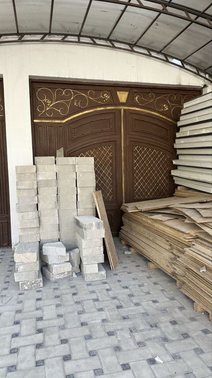 Продаеться ворота — 2