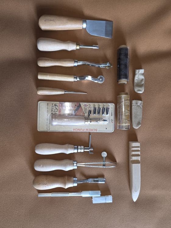 Набор инструментов для работы с кожей (Leather Craft Tools) – новый — 3