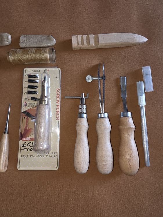 Набор инструментов для работы с кожей (Leather Craft Tools) – новый — 4