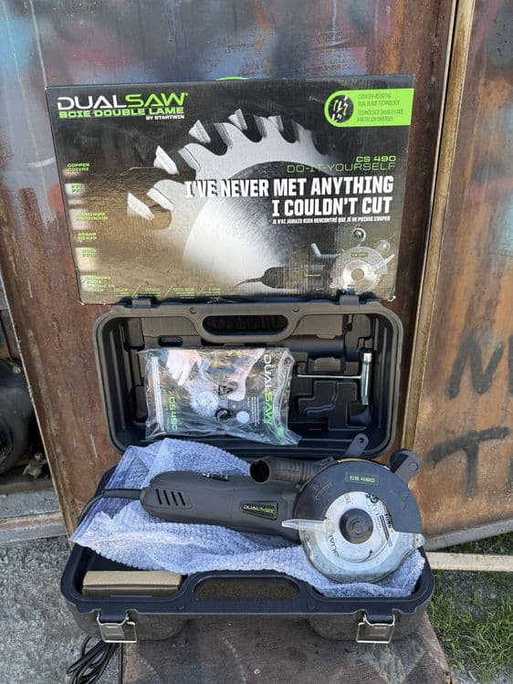 * Dualsaw гибридная универсальная болгарка с 2-мя пилами из США — 1