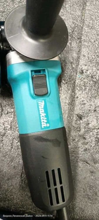 углошлифовальная машина-болгарка MAKITA  9558HN - НОВЫЙ — 1