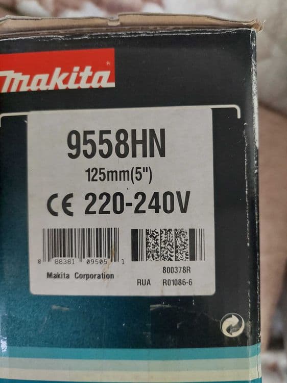 углошлифовальная машина-болгарка MAKITA  9558HN - НОВЫЙ — 2