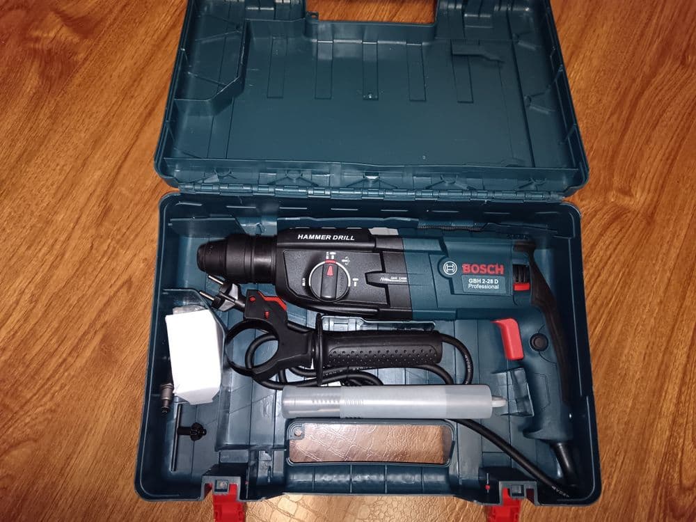 Перфоратор BOSCH — 1