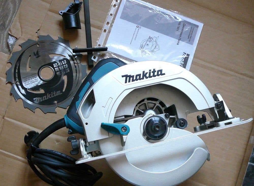продается Дисковая пила Makita HS7601 — 2