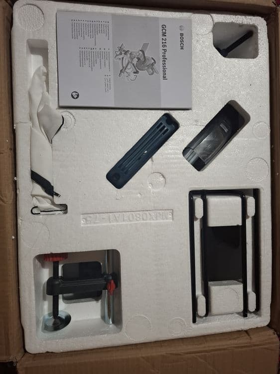 Торцовочная пила Bosch GSM 216 с лазером — 3