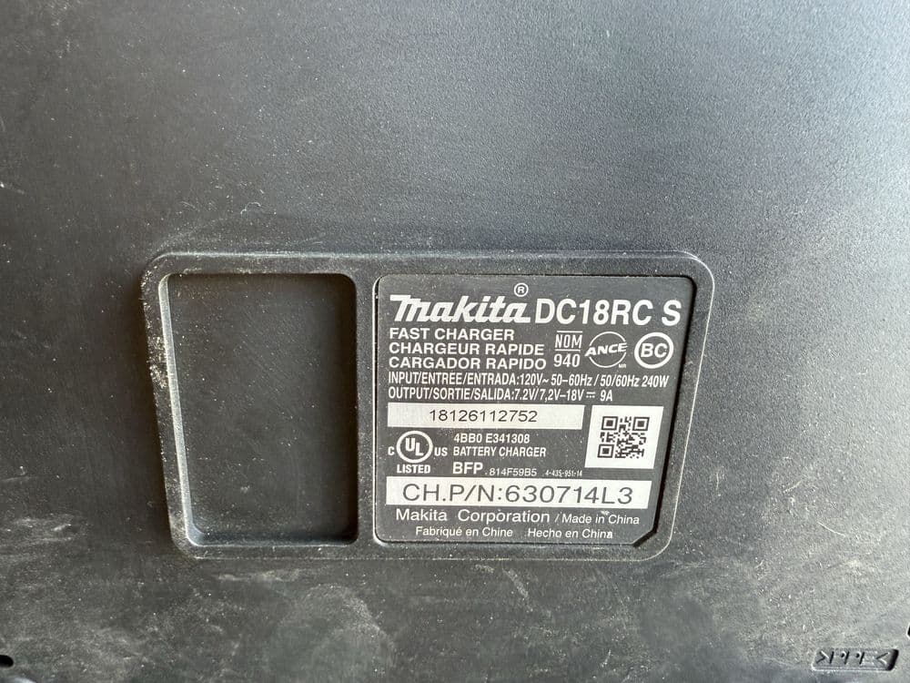 * оригинальное зарядное устройство для Bosch и Milwaukee — 3