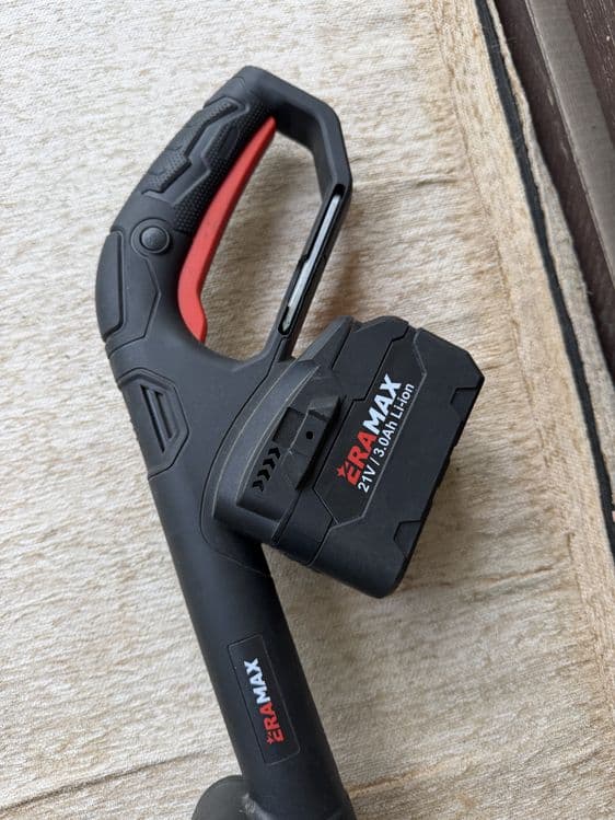 Trimmer Ero Max gazanakasilka sotiladi xolati ideal akumlyatorli — 2