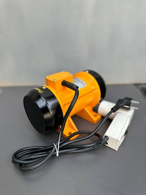 Плашадочний вибратор Vibrator plashadochniy — 6