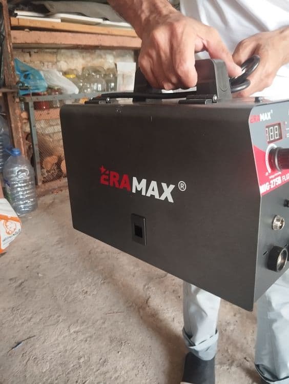 Svarichniy aparat 220 volt Pol Avtamat birga ERAMAX — 2