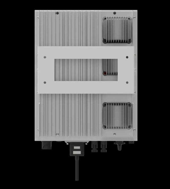 Deye 10kw 3-fazali invter SUN-10K-G06P3-EU-AM2-P1 modelidagi — 3