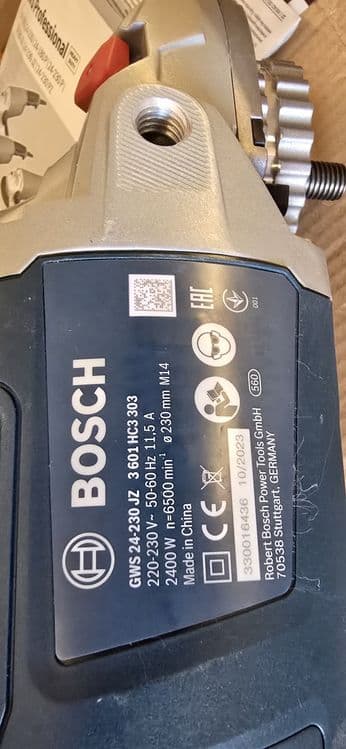 Bosch GWS 24-230 JZ — 3