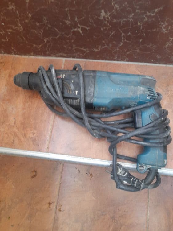 MAKITA перфератор — 1