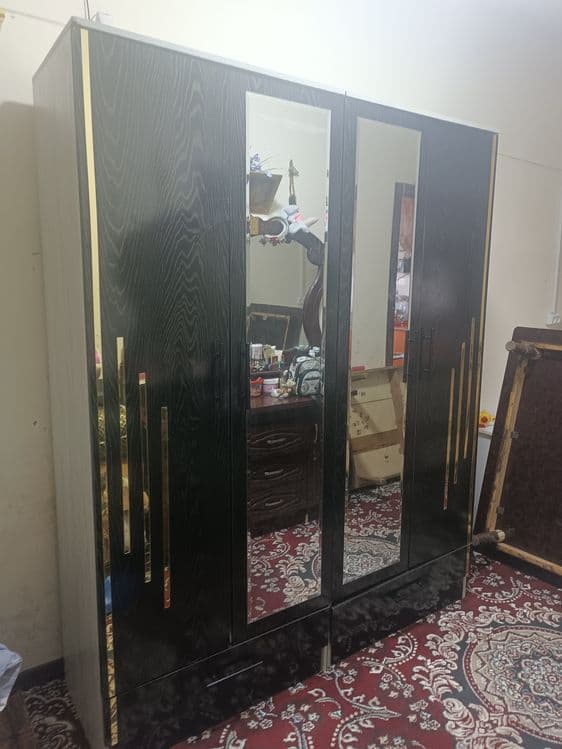 Shikaf sotiladi narxi bir mln som — 1