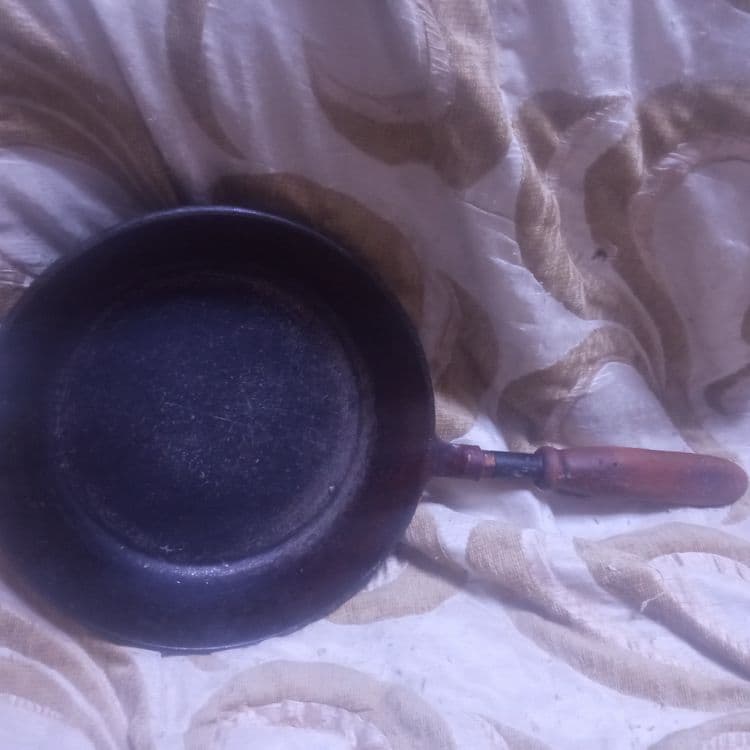 Продаются сковородки — 1